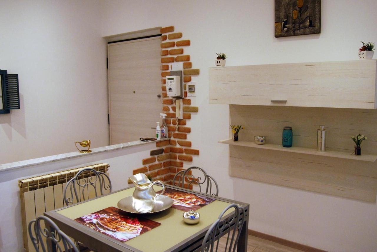 Ferienwohnung Casa Donna Lidia Savona Exterior foto