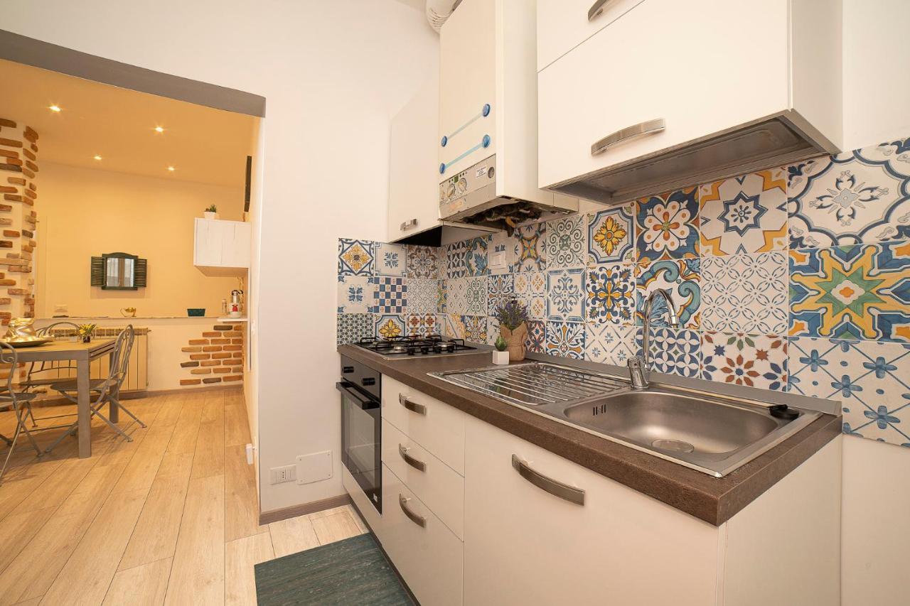 Ferienwohnung Casa Donna Lidia Savona Exterior foto