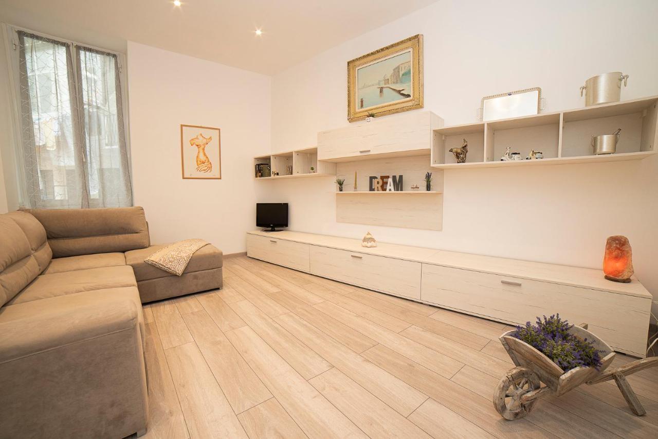 Ferienwohnung Casa Donna Lidia Savona Exterior foto